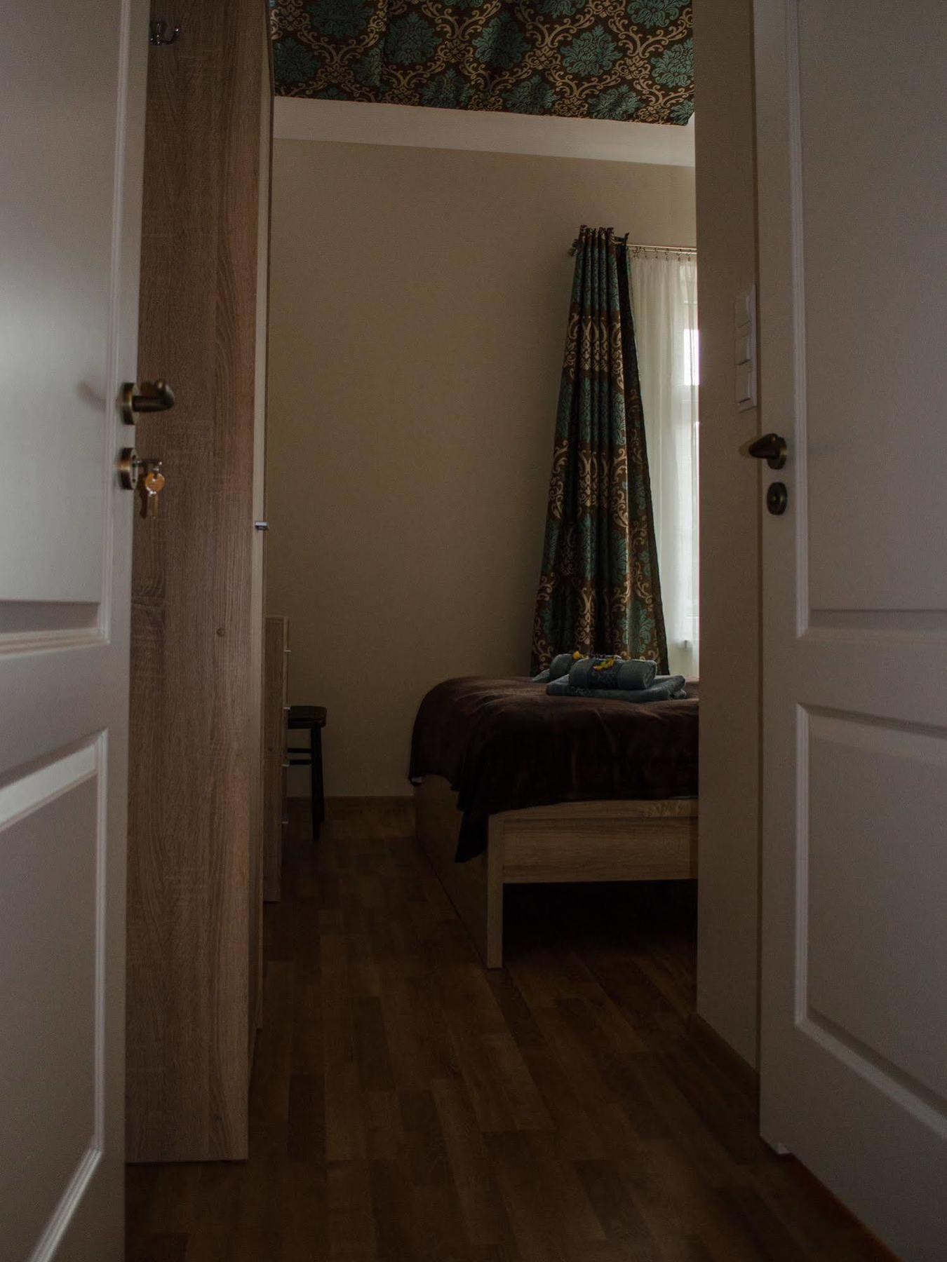 Royal Route 29 Comfort Rooms คราคูฟ ภายนอก รูปภาพ