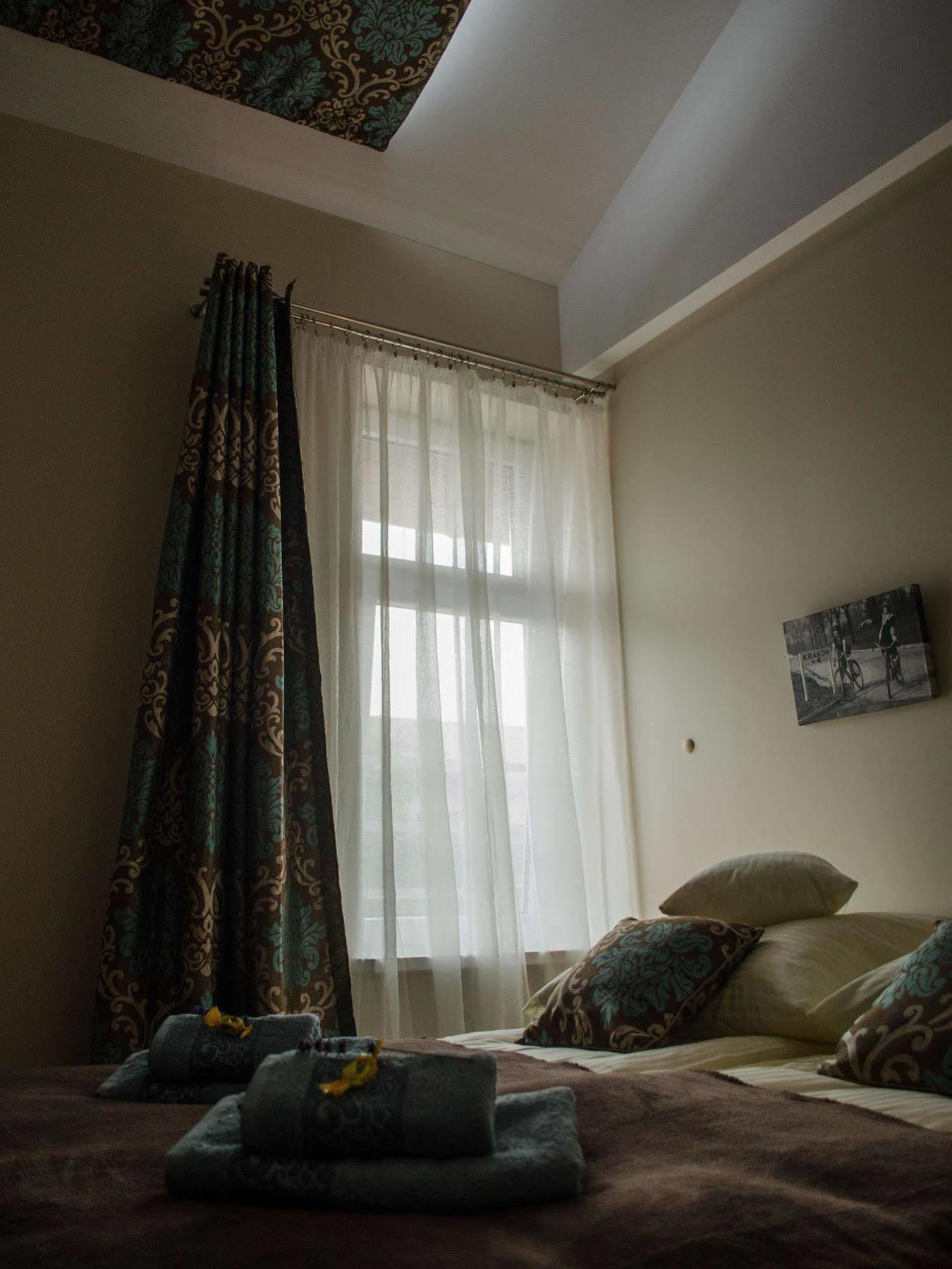Royal Route 29 Comfort Rooms คราคูฟ ภายนอก รูปภาพ